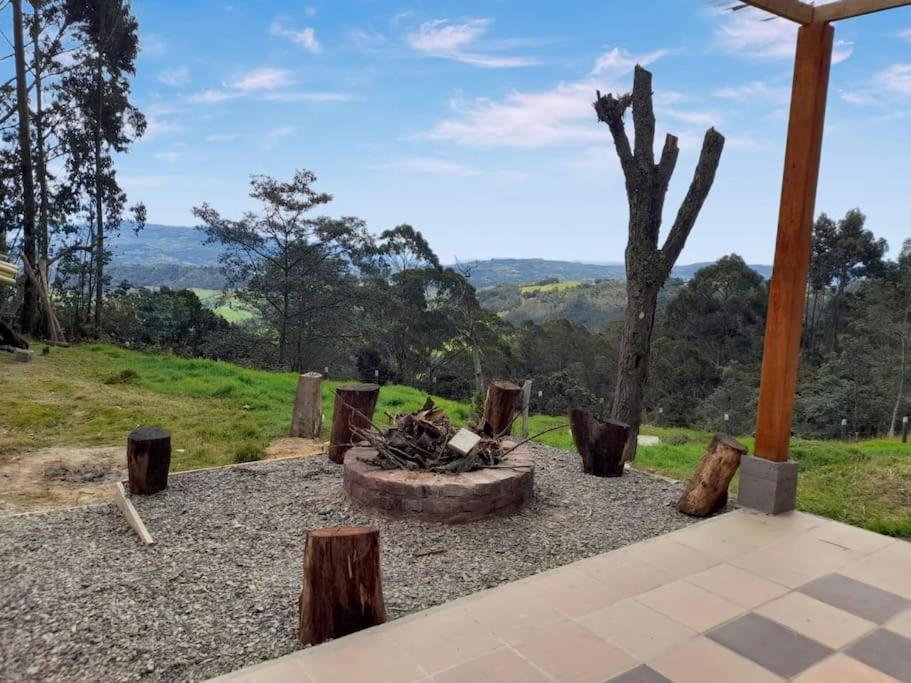 Hermosa Casa Campestre Moderna "Rancho La Marina" Чикинкира Экстерьер фото