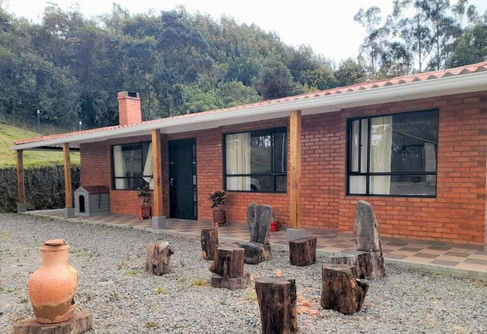Hermosa Casa Campestre Moderna "Rancho La Marina" Чикинкира Экстерьер фото
